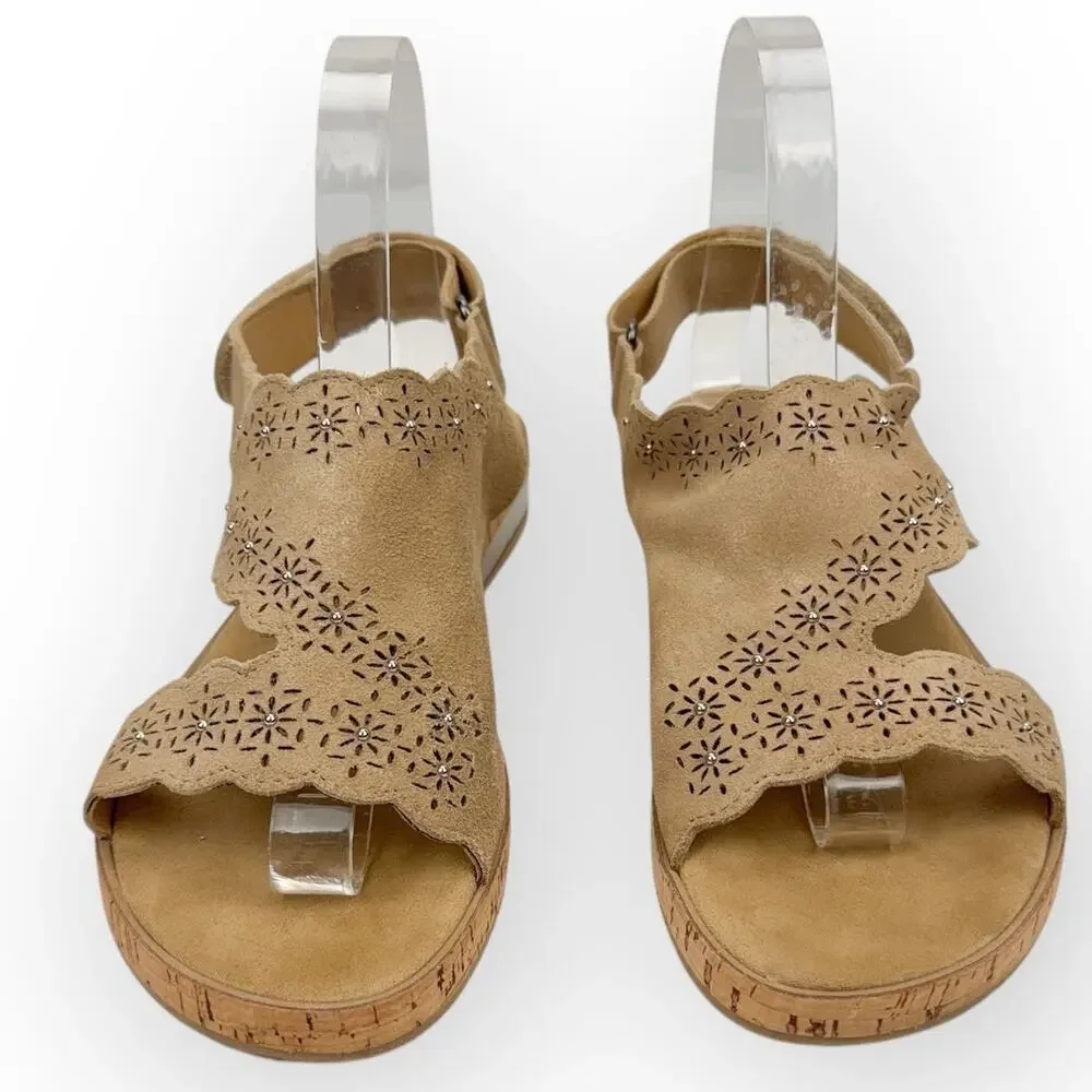 Sesto Meucci Sandals 8.5 Tan Suede Laser Cut‎ Floral Studded Wedge Boho Italian